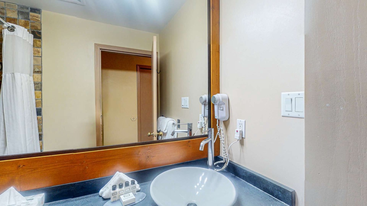 Photo of Bathroom in Blackcomb