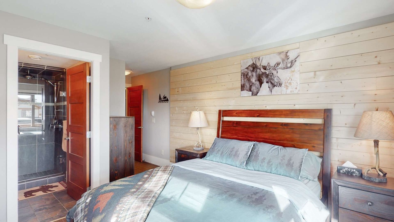 Photo of Bedroom in Big White Ski Resort