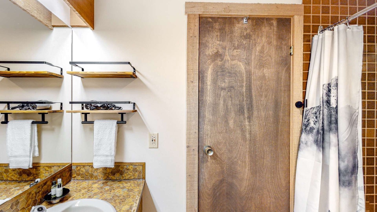 Photo of Bathroom in Big White Ski Resort
