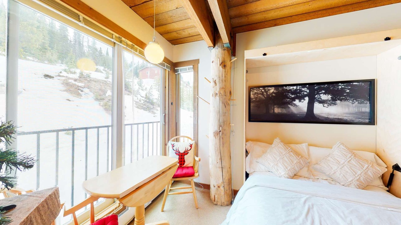 Photo of Bedroom in Big White Ski Resort