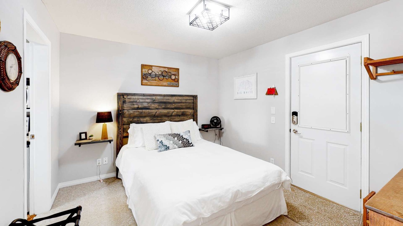 Photo of Bedroom in Big White Ski Resort