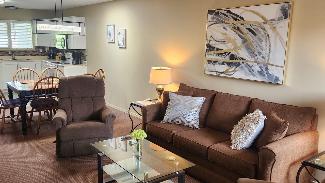 Photo of Livingroom in Central Okanagan