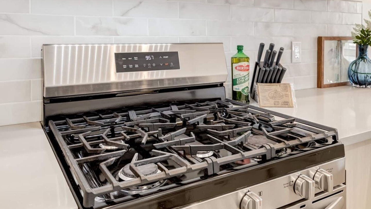Photo of Kitchen in Southwest Calgary