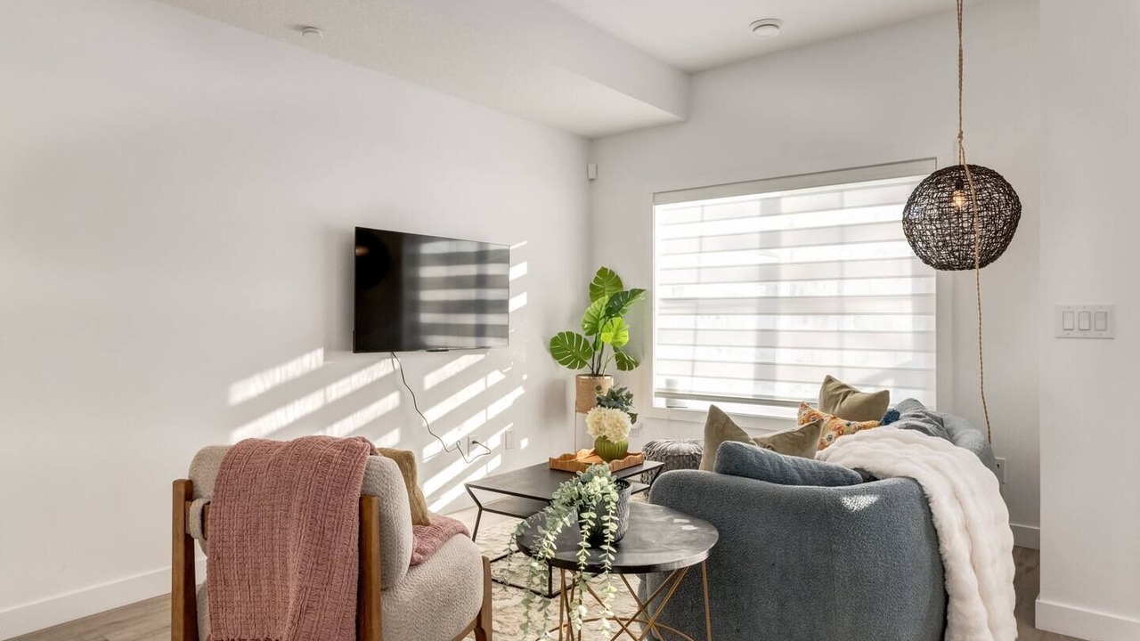 Photo of Livingroom in Southwest Calgary