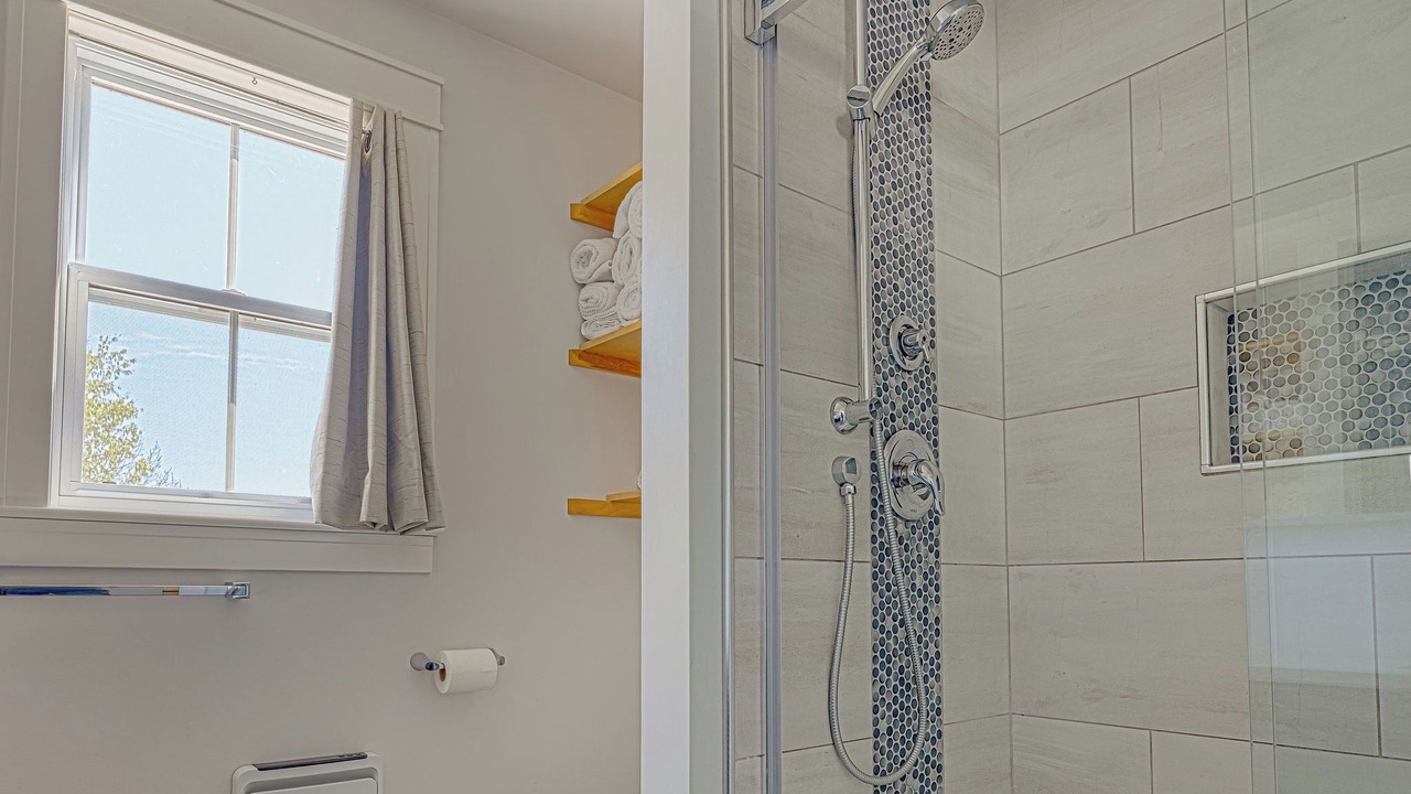Photo of Bathroom in Bay of Fundy & Annapolis Valley