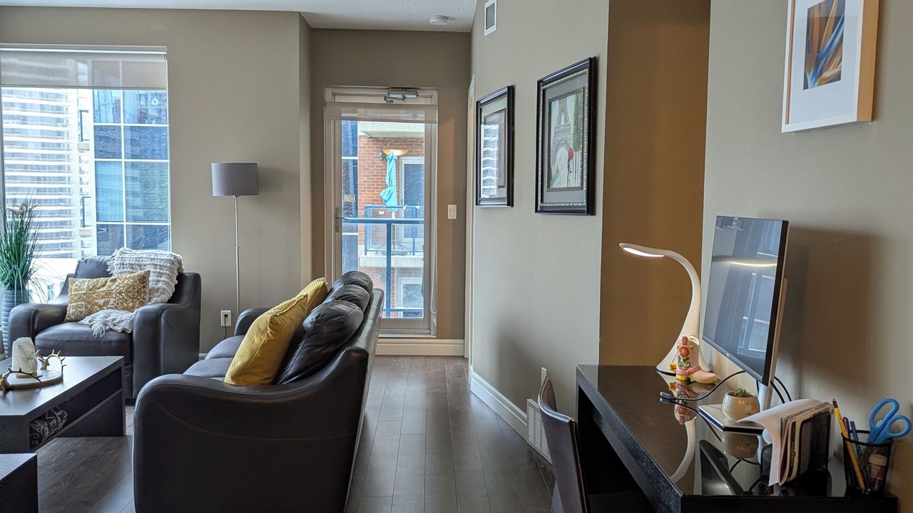 Photo of Livingroom in Downtown Calgary