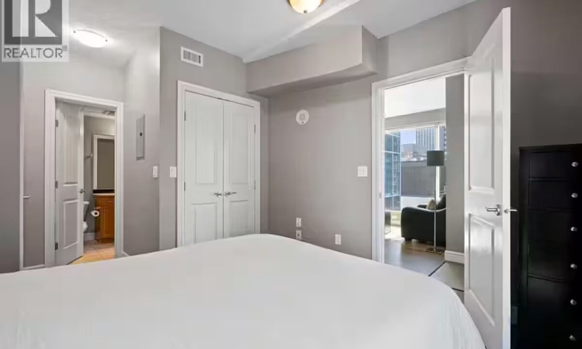 Photo of Bedroom in Downtown Calgary