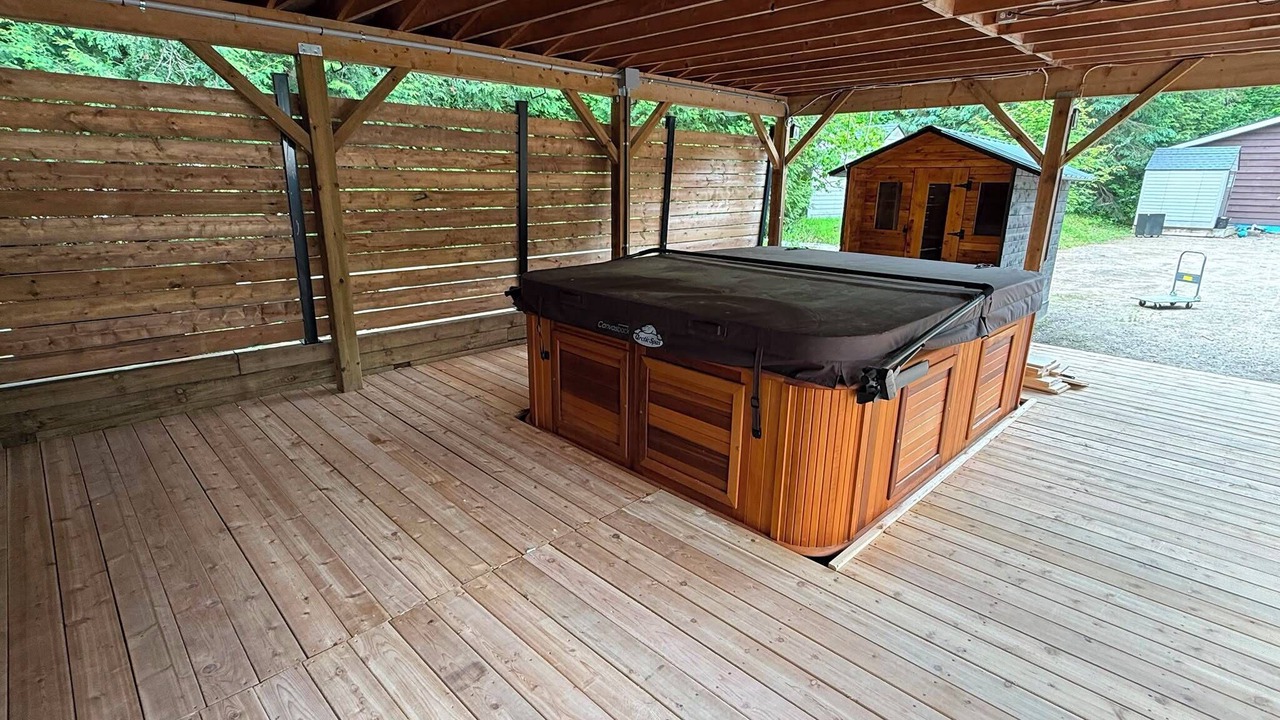 Photo of Outdoor in Algonquin Highlands