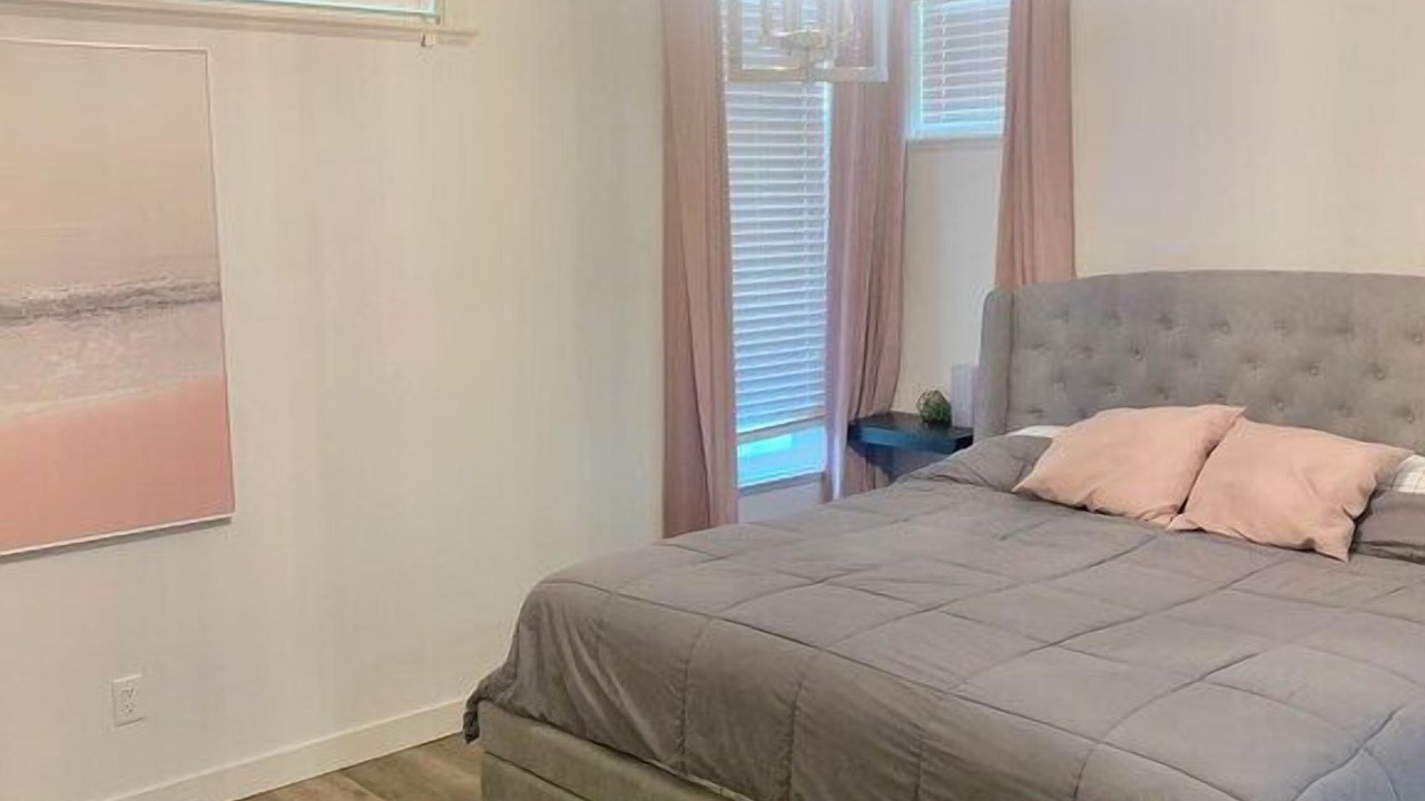Photo of Bedroom in Okanagan-Similkameen