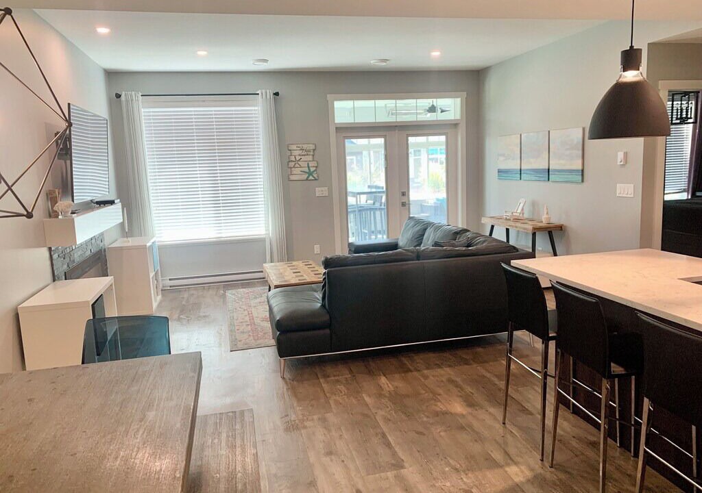 Photo of Livingroom in Okanagan-Similkameen