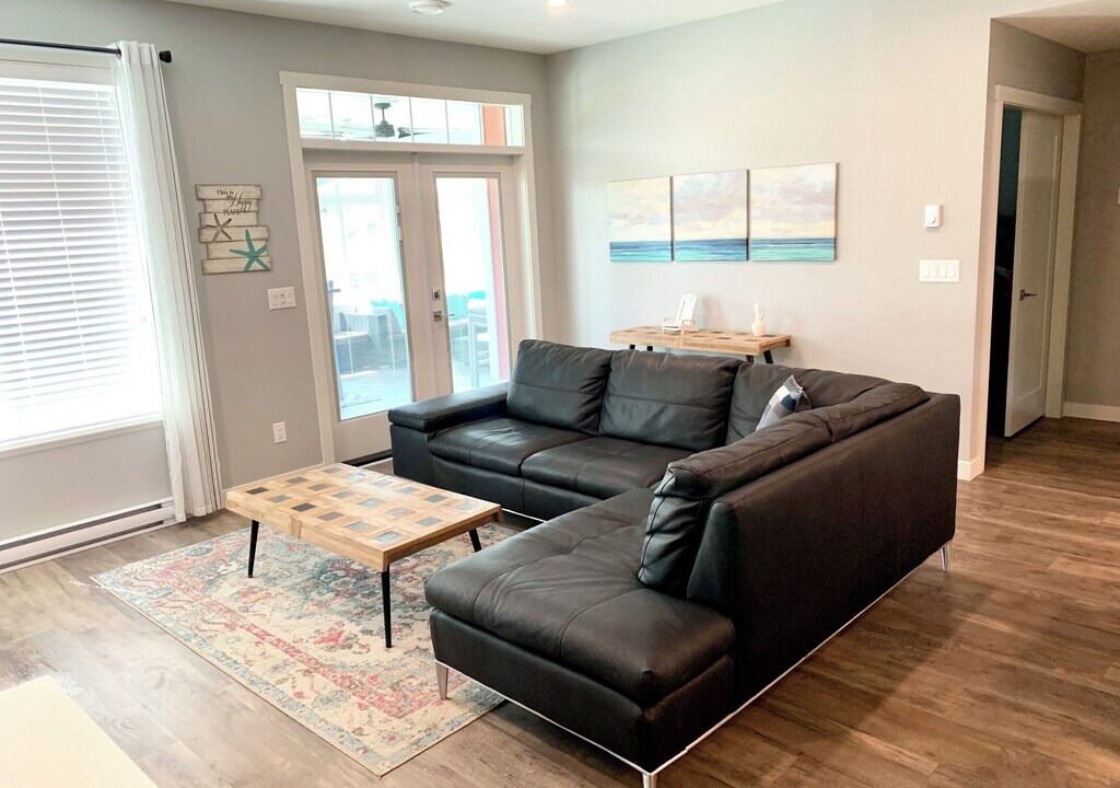Photo of Livingroom in Okanagan-Similkameen