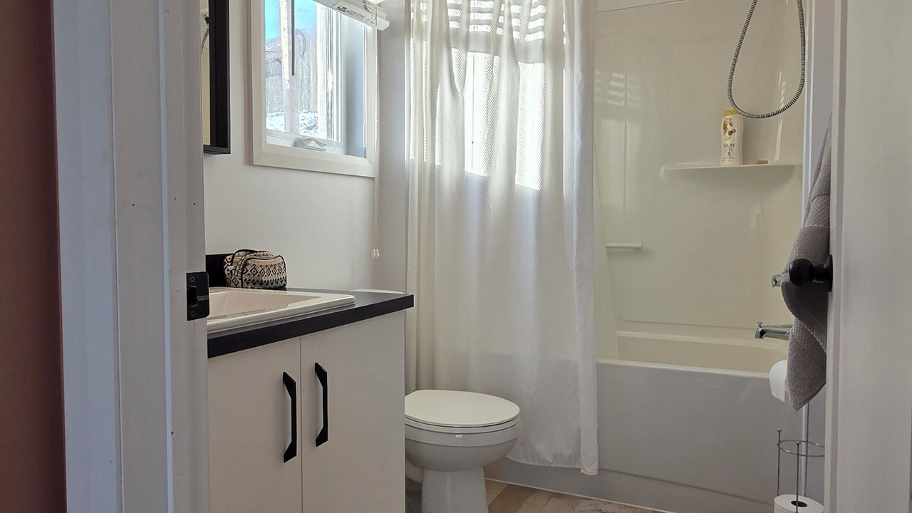 Photo of Bathroom in Sainte-Lucie-des-Laurentides
