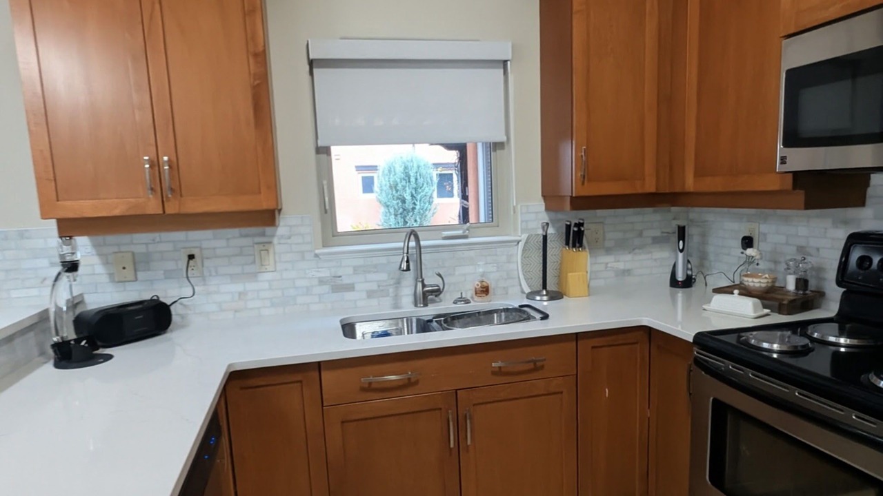 Photo of Kitchen in Okanagan-Similkameen