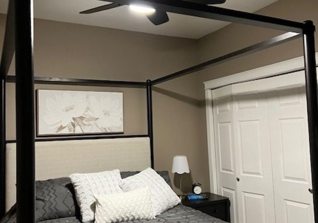Photo of Bedroom in Okanagan-Similkameen
