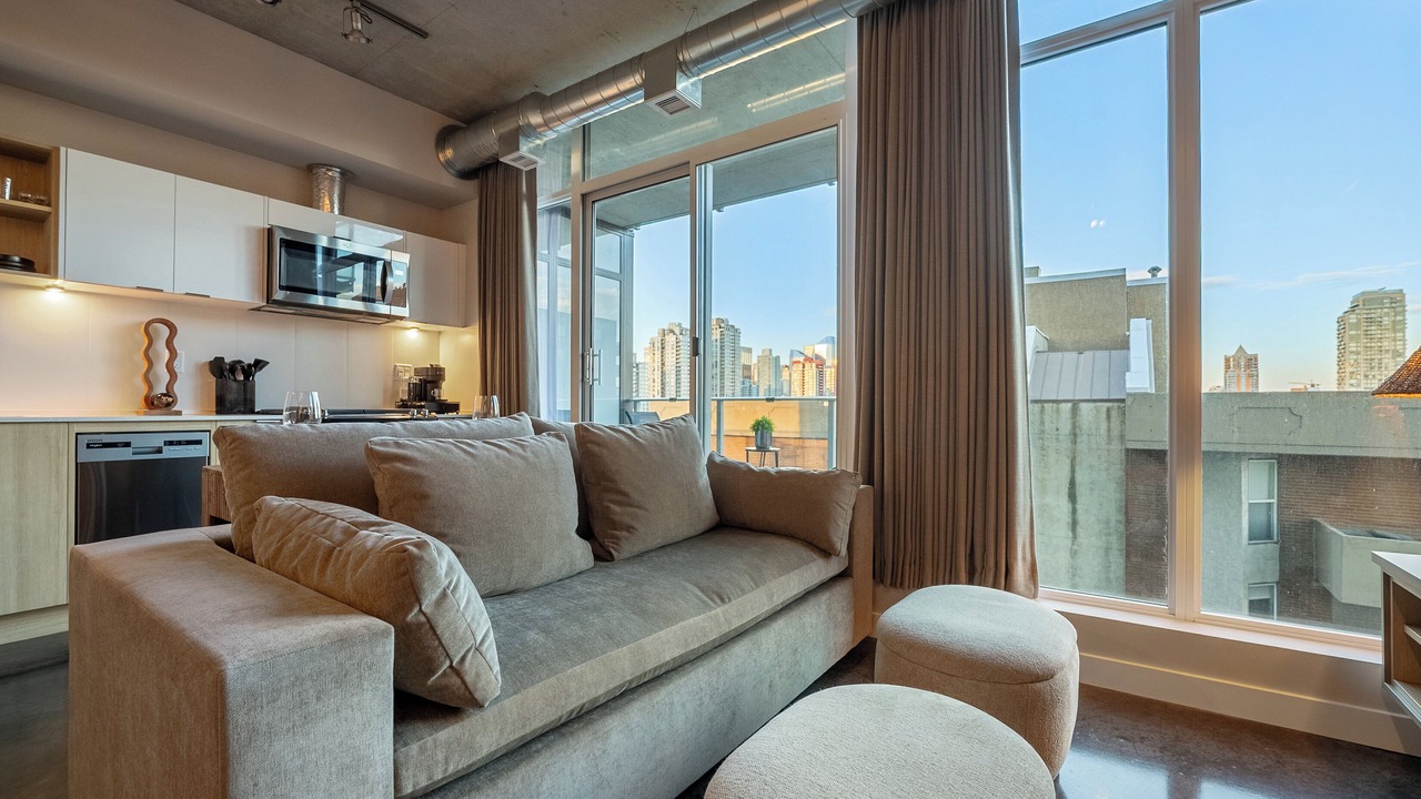 Photo of Livingroom in Connaught