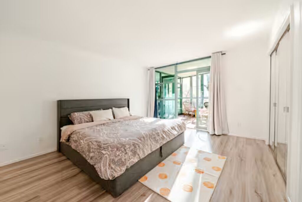 Photo of Bedroom in Central