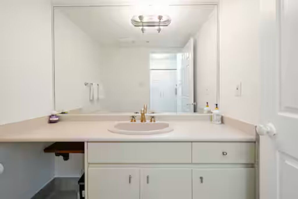 Photo of Bathroom in Central