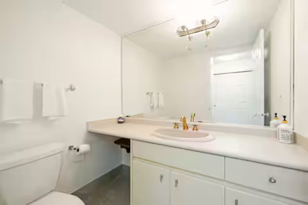 Photo of Bathroom in Central