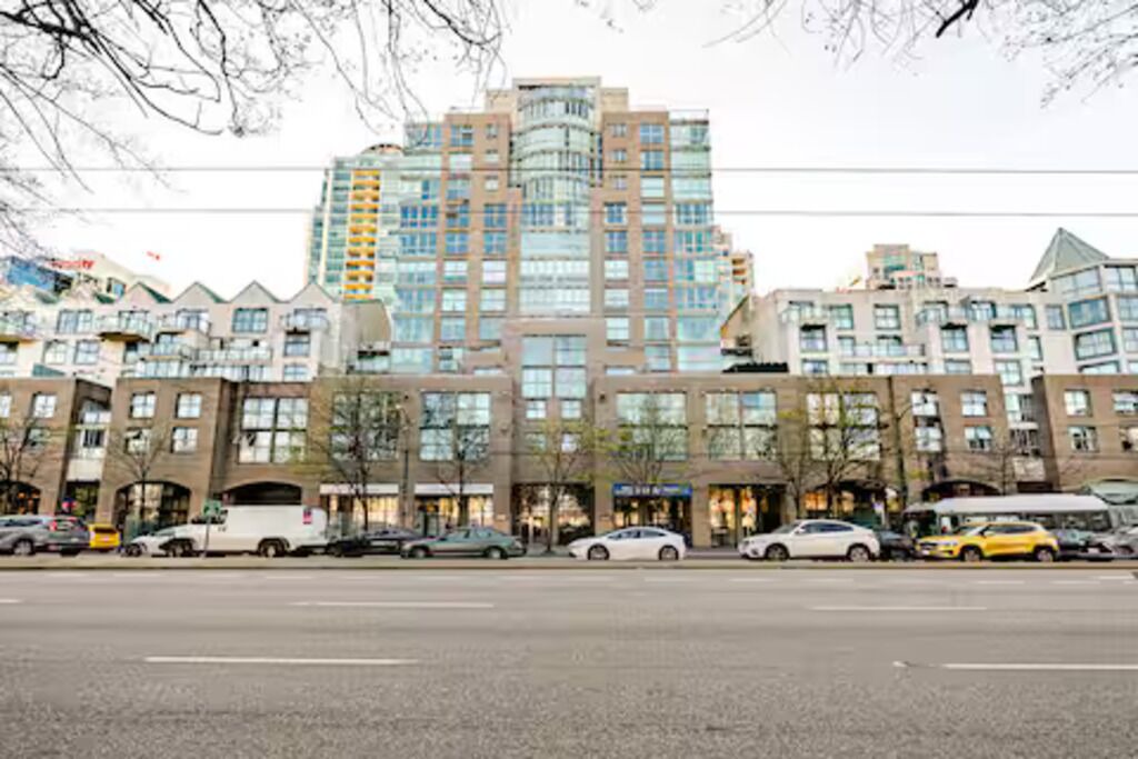 Photo of Outdoor in Central