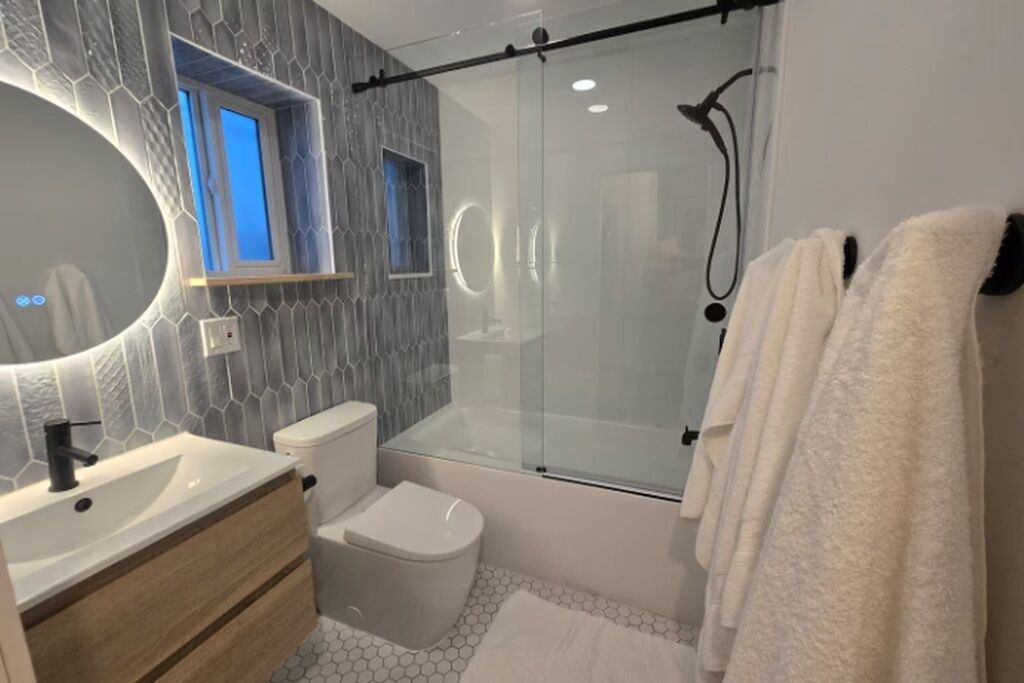 Photo of Bathroom in Sappertown