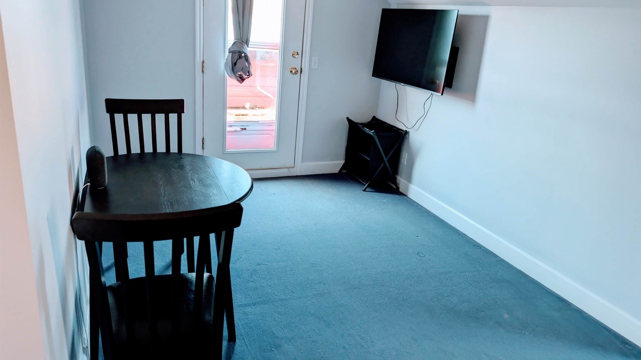 Photo of Bedroom in Alert Bay