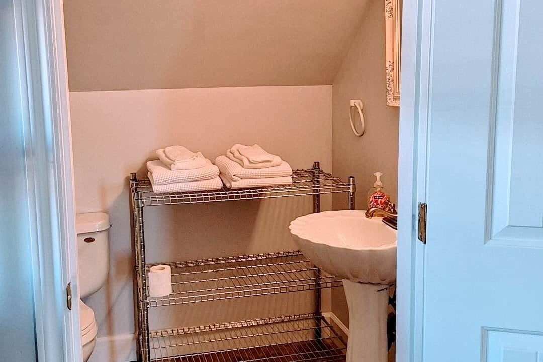 Photo of Bathroom in Alert Bay