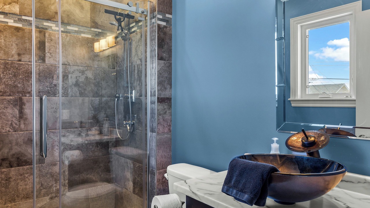 Photo of Bathroom in Paradise