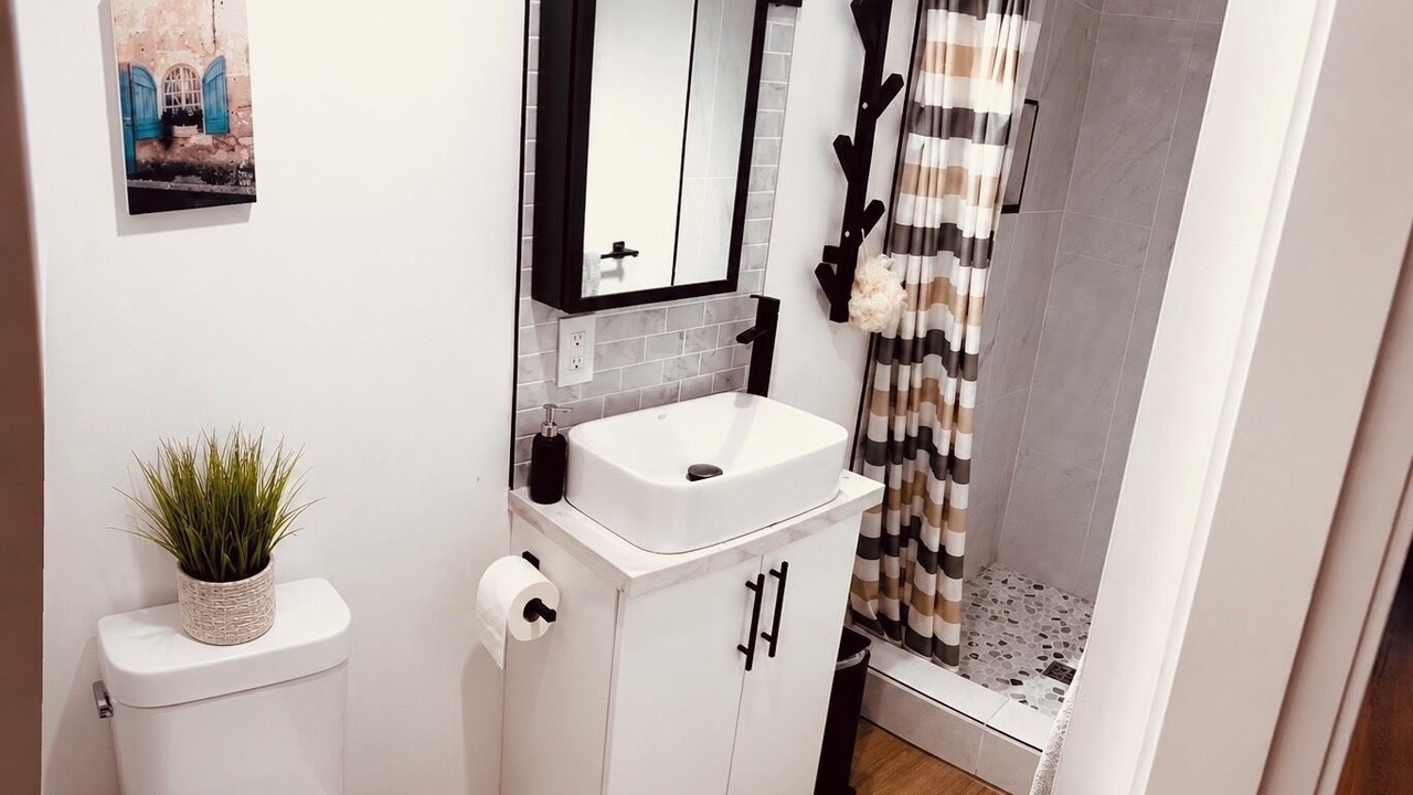 Photo of Bathroom in Turtle Mountain