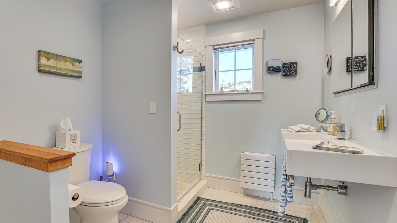 Photo of Bathroom in Port Clyde
