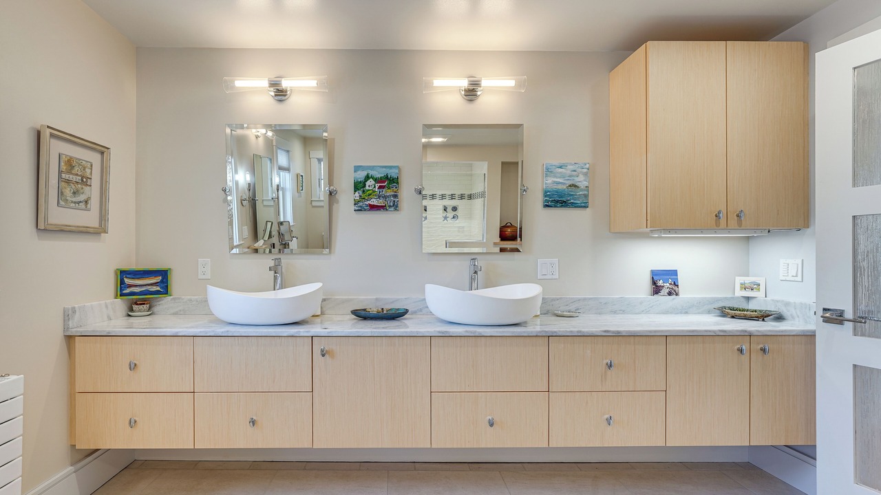 Photo of Bathroom in Port Clyde