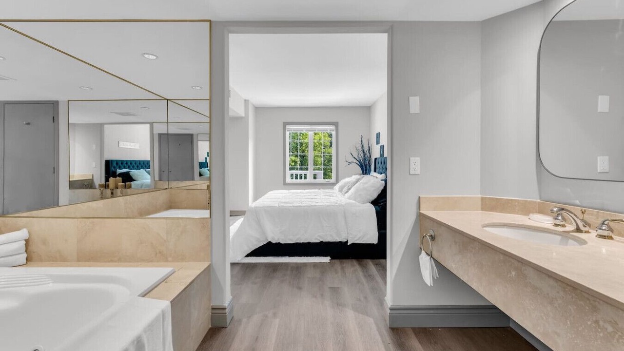 Photo of Bedroom in Oro-Medonte