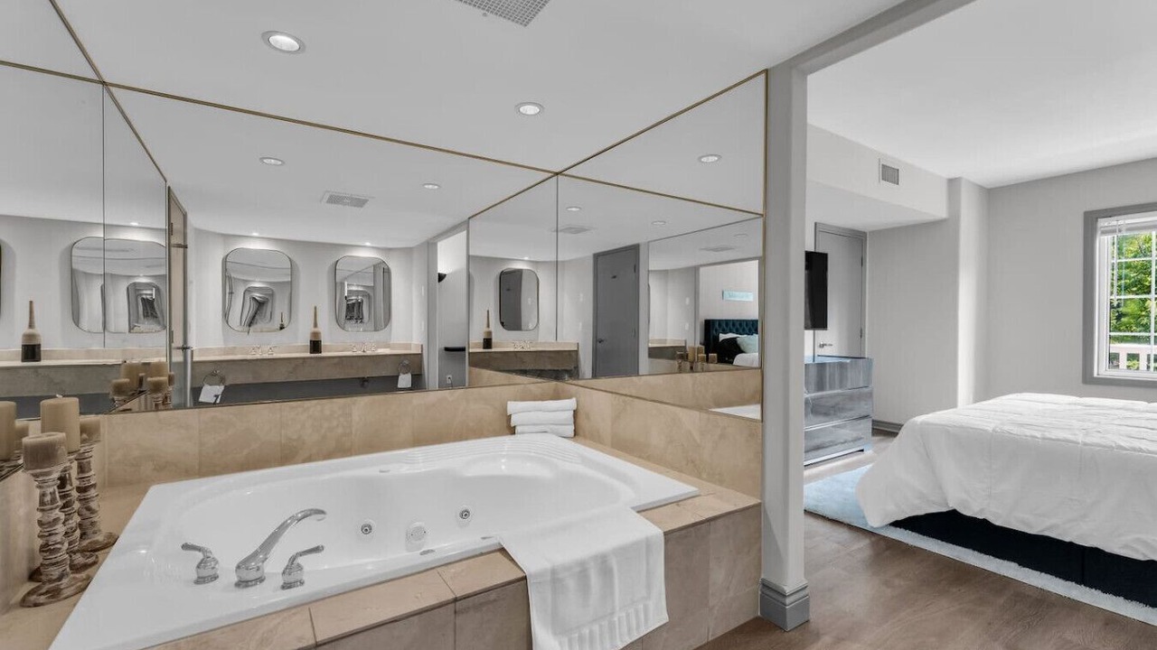 Photo of Bathroom in Oro-Medonte
