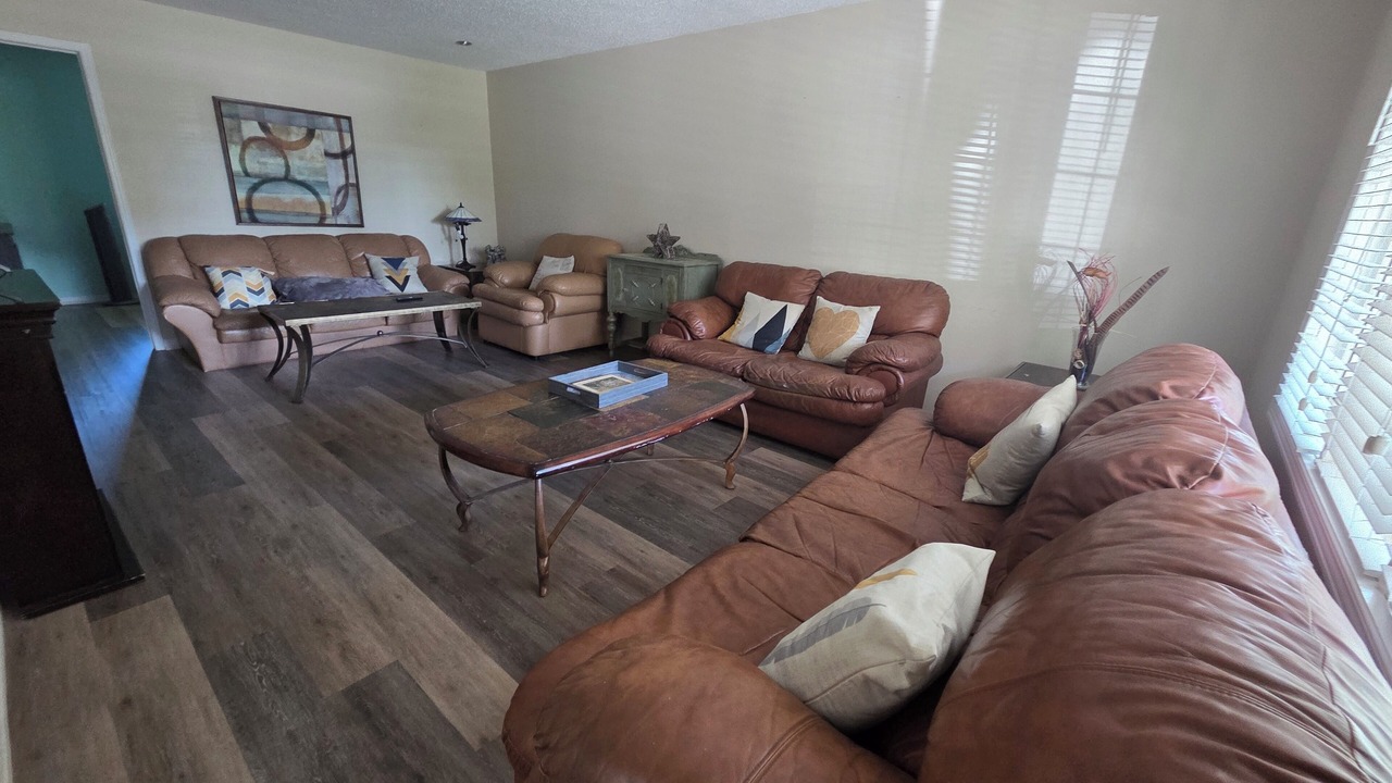 Photo of Livingroom in Collingwood