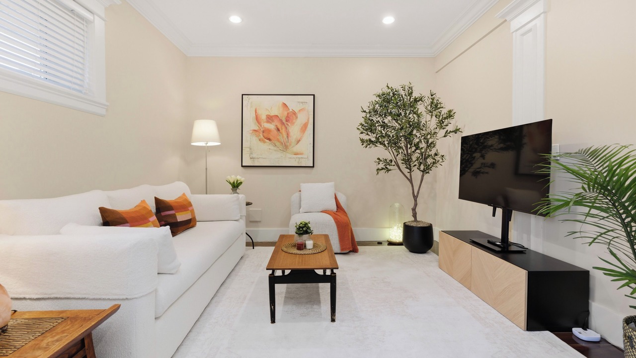 Photo of Livingroom in Shaughnessy