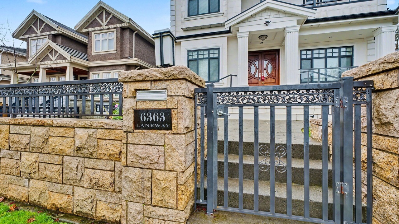 Photo of Outdoor in Fraserview