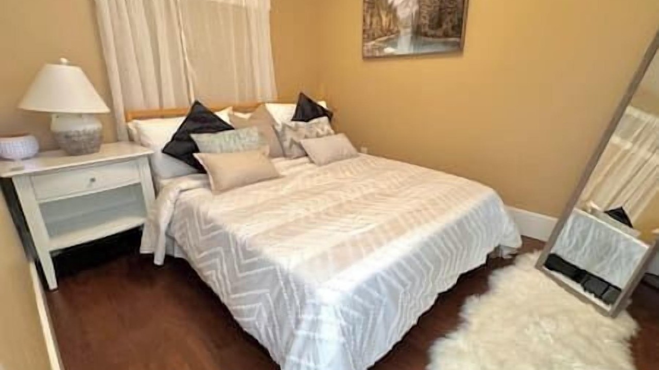 Photo of Bedroom in East Side