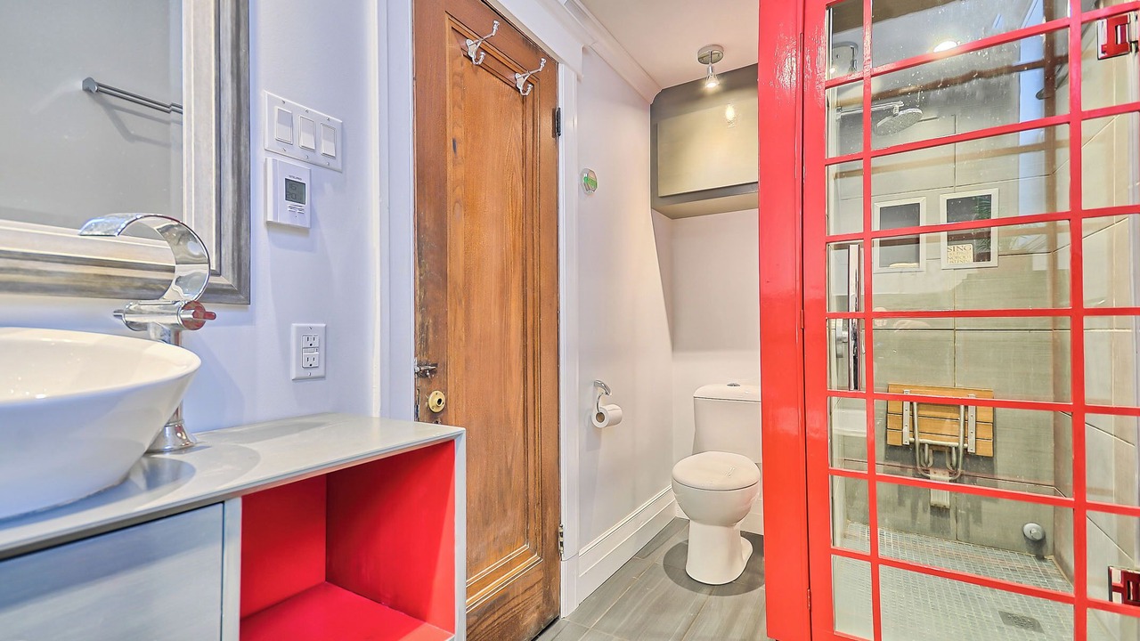 Photo of Bathroom in Verdun
