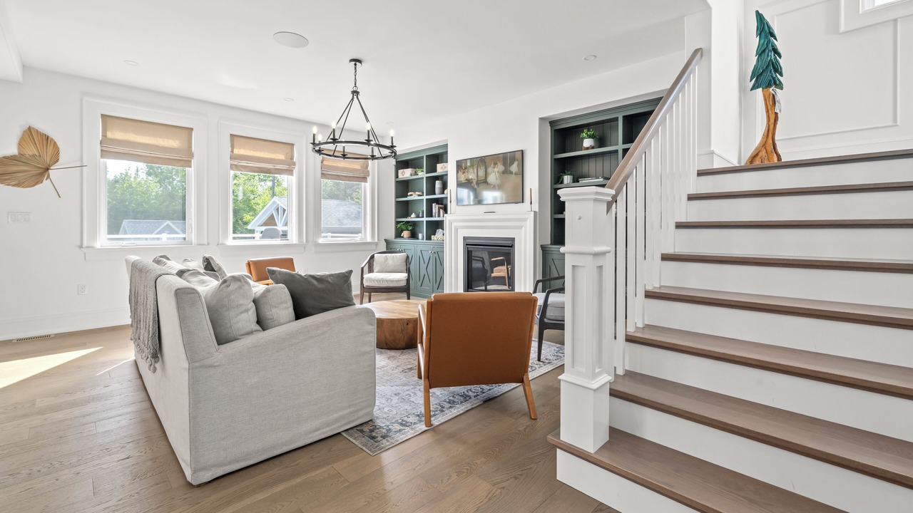 Photo of Livingroom in Fall River