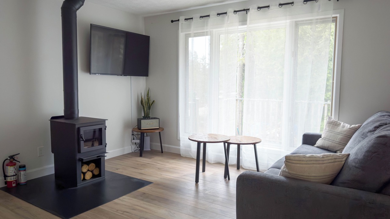 Photo of Livingroom in Northern Bruce Peninsula