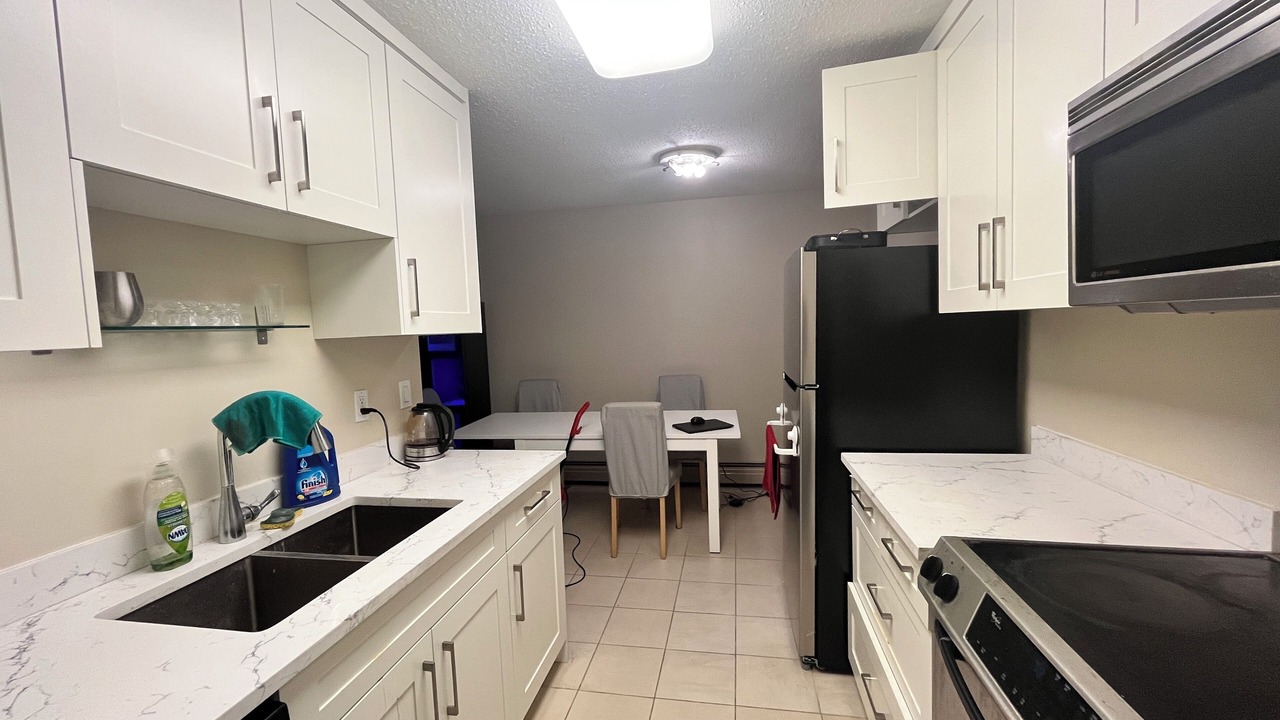 Photo of Kitchen in Marda Loop