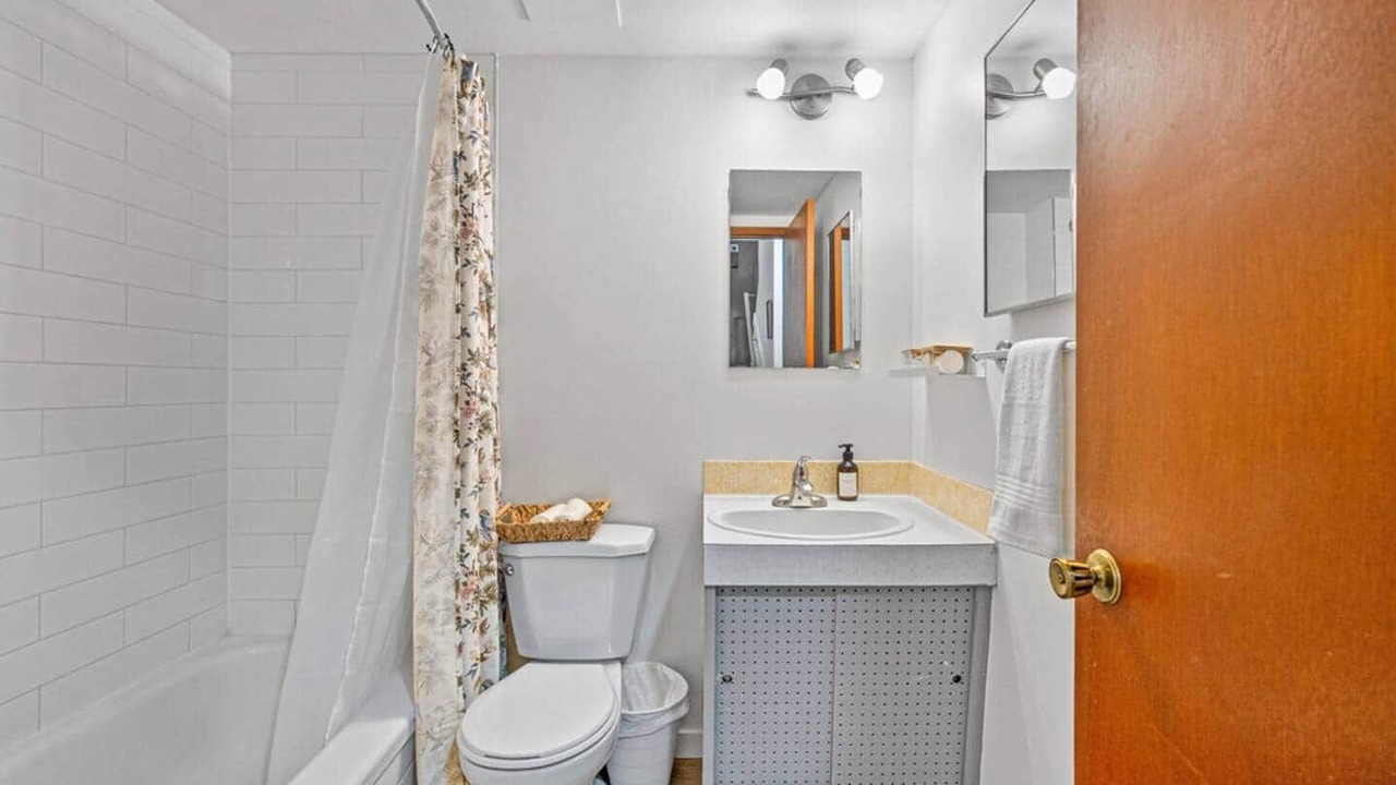 Photo of Bathroom in Killarney