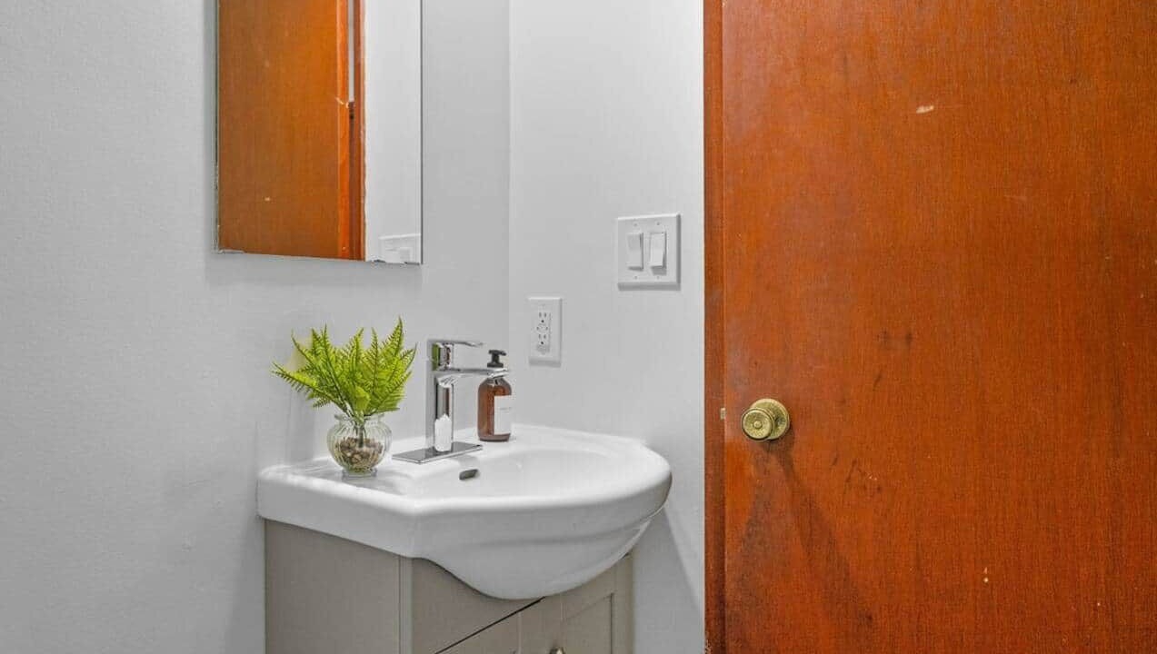Photo of Bathroom in Killarney