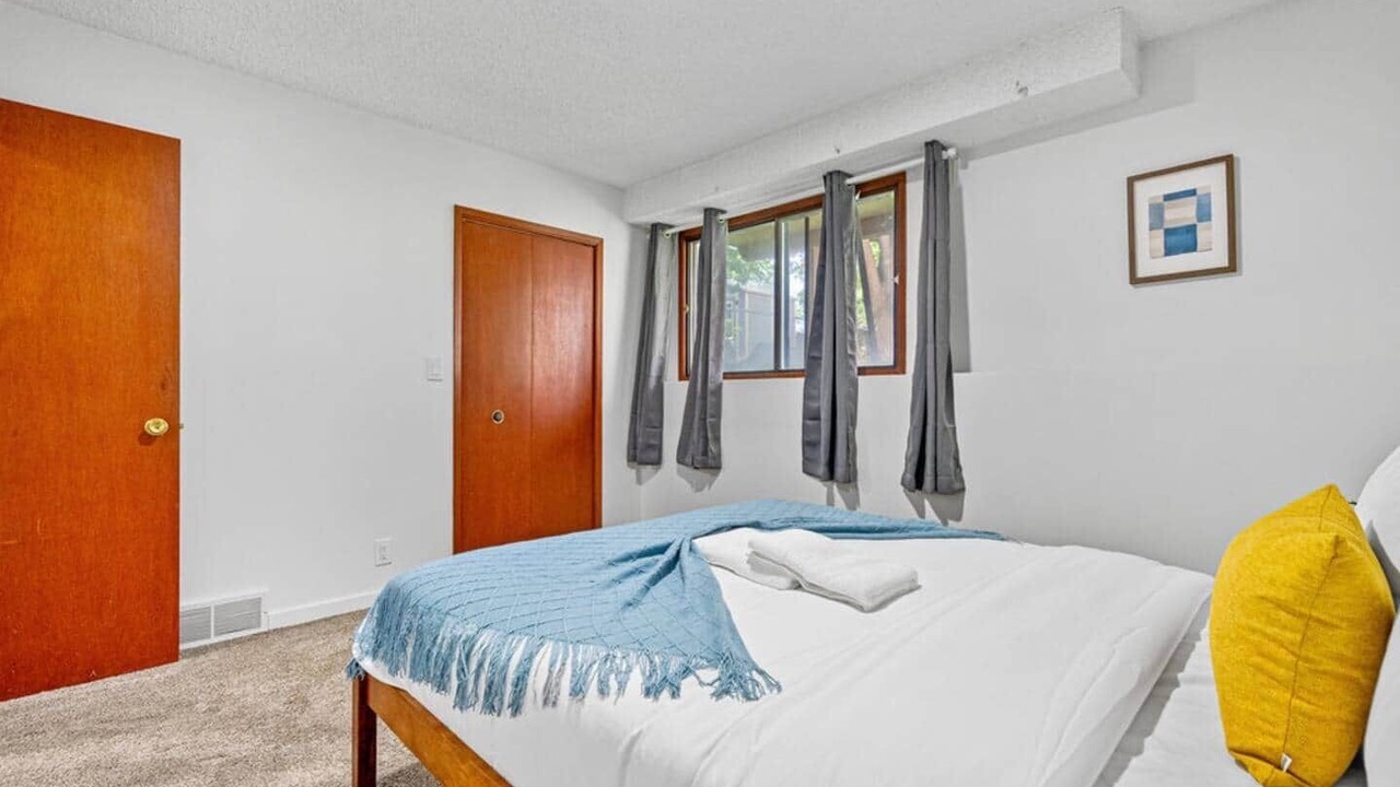 Photo of Bedroom in Killarney