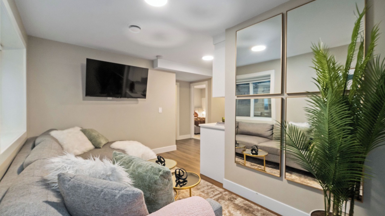 Photo of Livingroom in Surrey