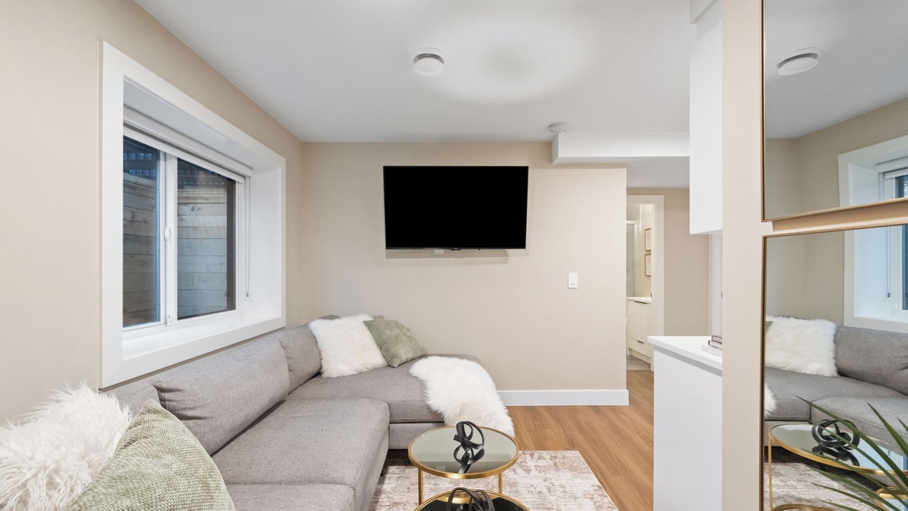 Photo of Livingroom in Surrey