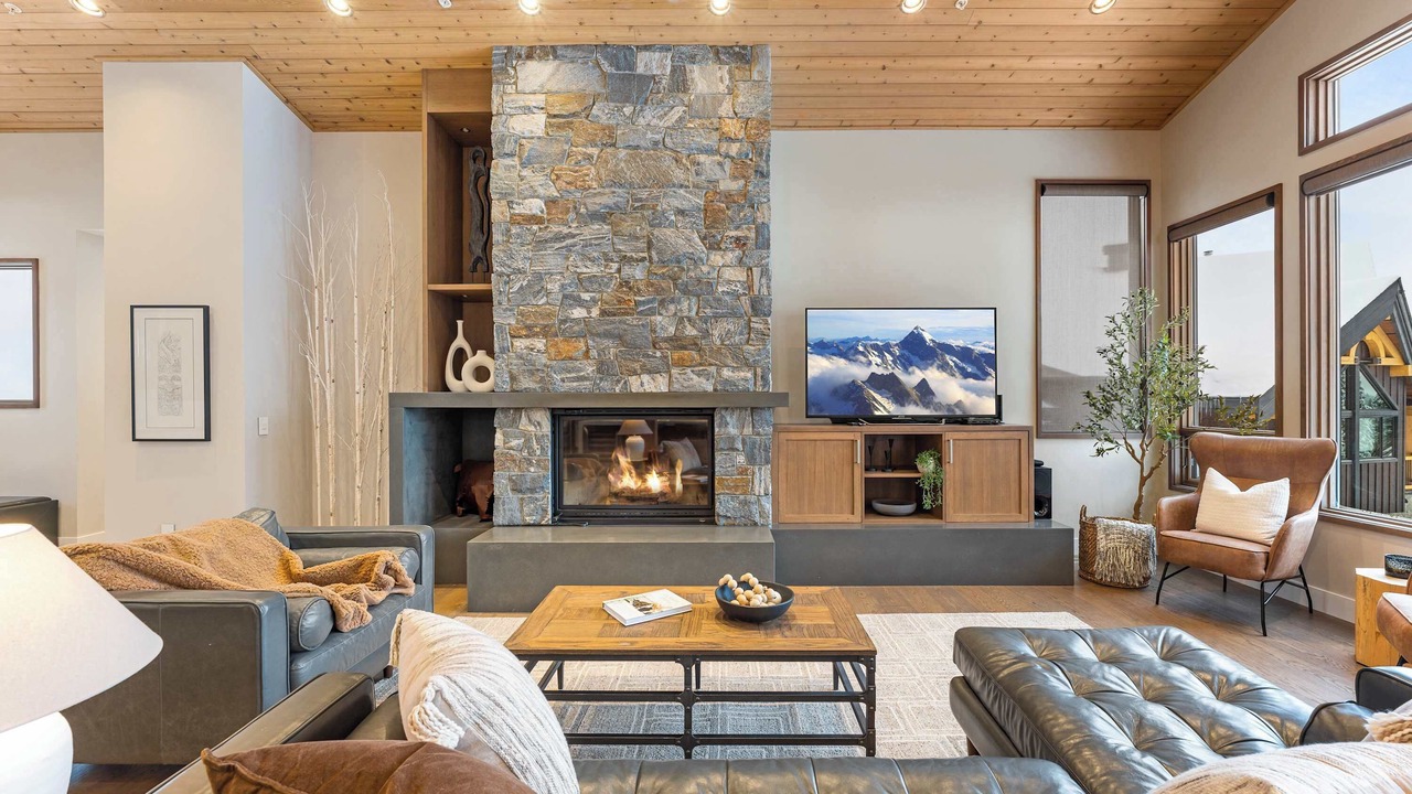 Photo of Livingroom in Big White Ski Resort