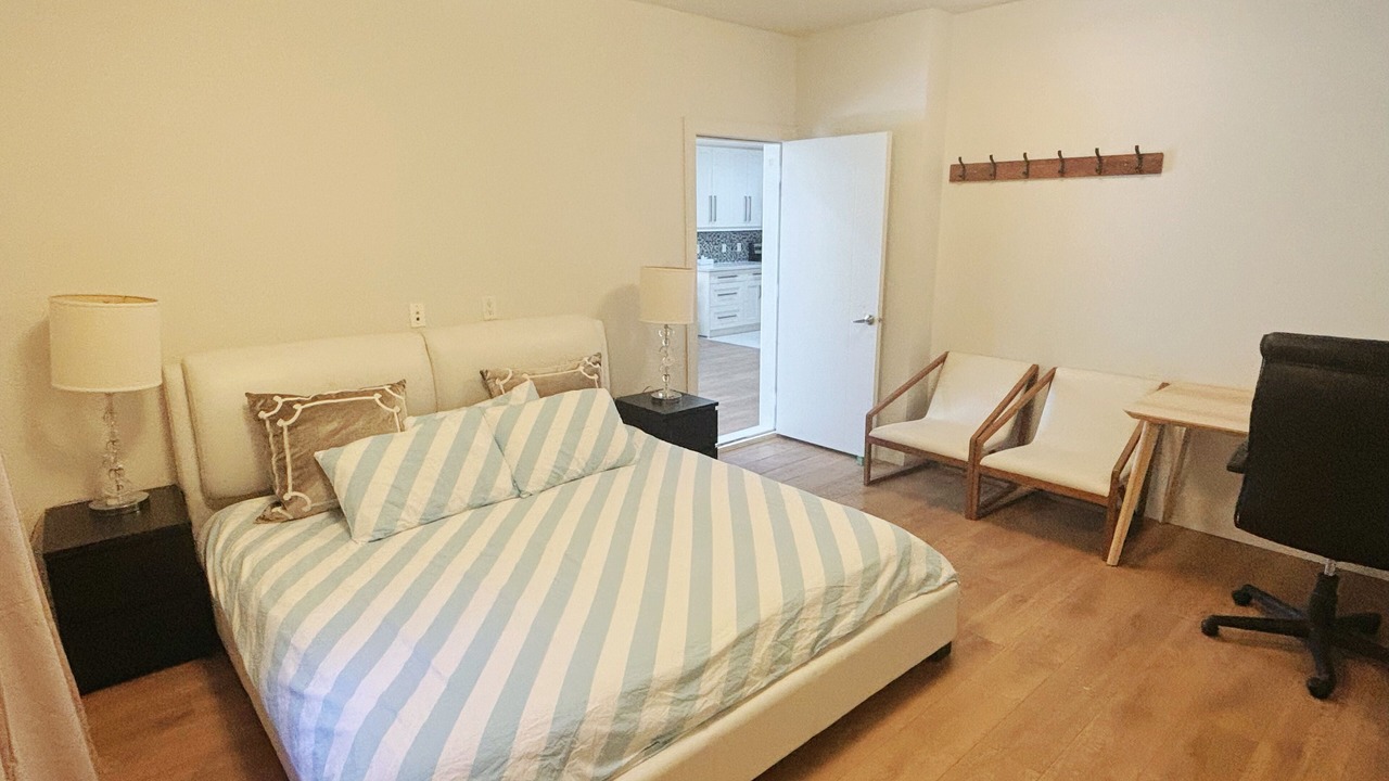 Photo of Bedroom in Hollyburn