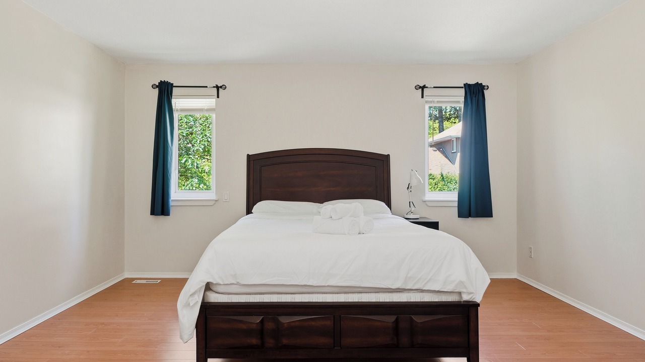 Photo of Bedroom in South Surrey
