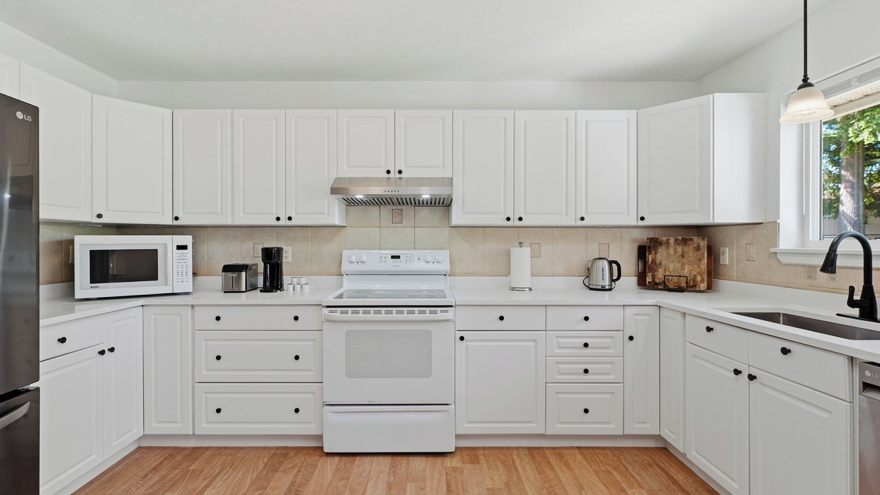 Photo of Kitchen in South Surrey