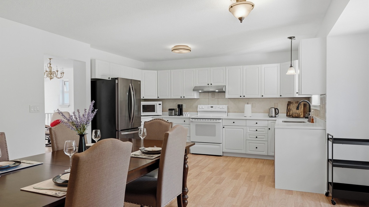 Photo of Kitchen in South Surrey